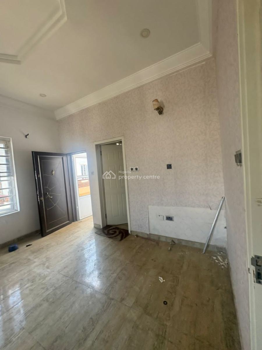 Well Maintained Spacious Master Bedroom Studio Apartment, Van Daniel State, Orchid Road By Chevron Toll Gate, Ikota, Lekki, Lagos, Self Contain (single Rooms) for Rent