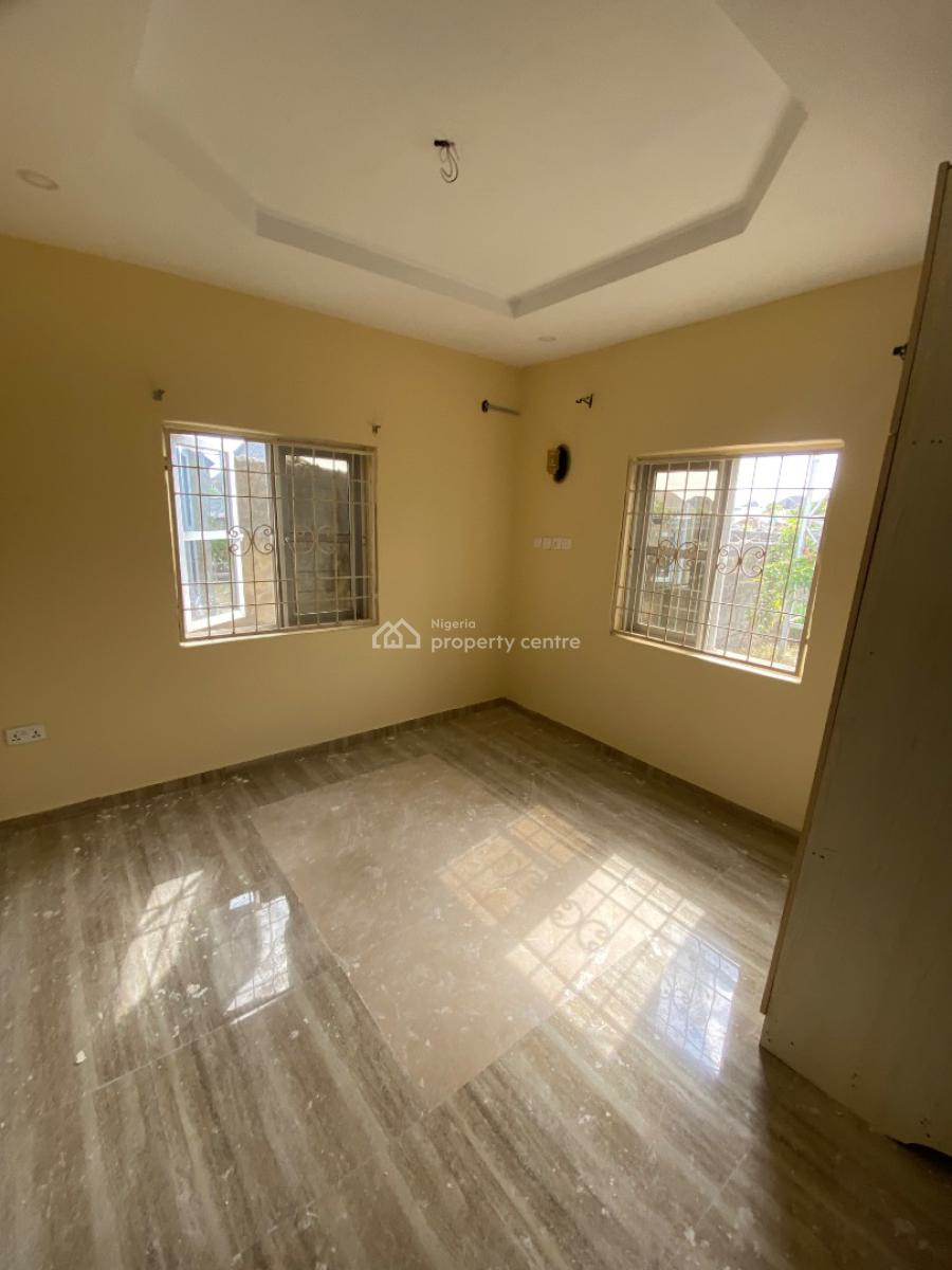 Luxury Two Bedroom Bungalow, Dawaki, Gwarinpa, Abuja, Flat / Apartment for Rent