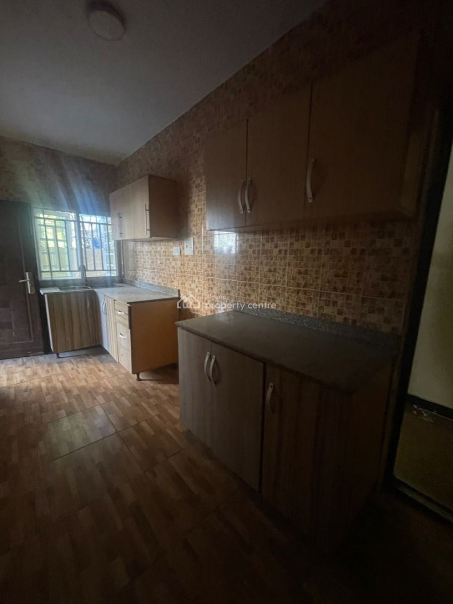 2 Bedroom Flat on The Ground Floor, Osapa London, Osapa, Lekki, Lagos, Flat / Apartment for Rent