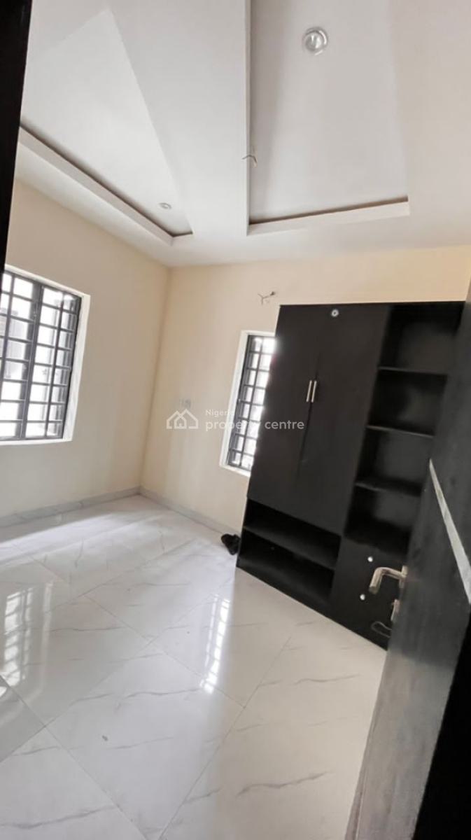 Massive One Bedroom Flat Upstairs, Molate Opposite Beach Wood Estate, Bogije, Ibeju Lekki, Lagos, Mini Flat (room and Parlour) for Rent