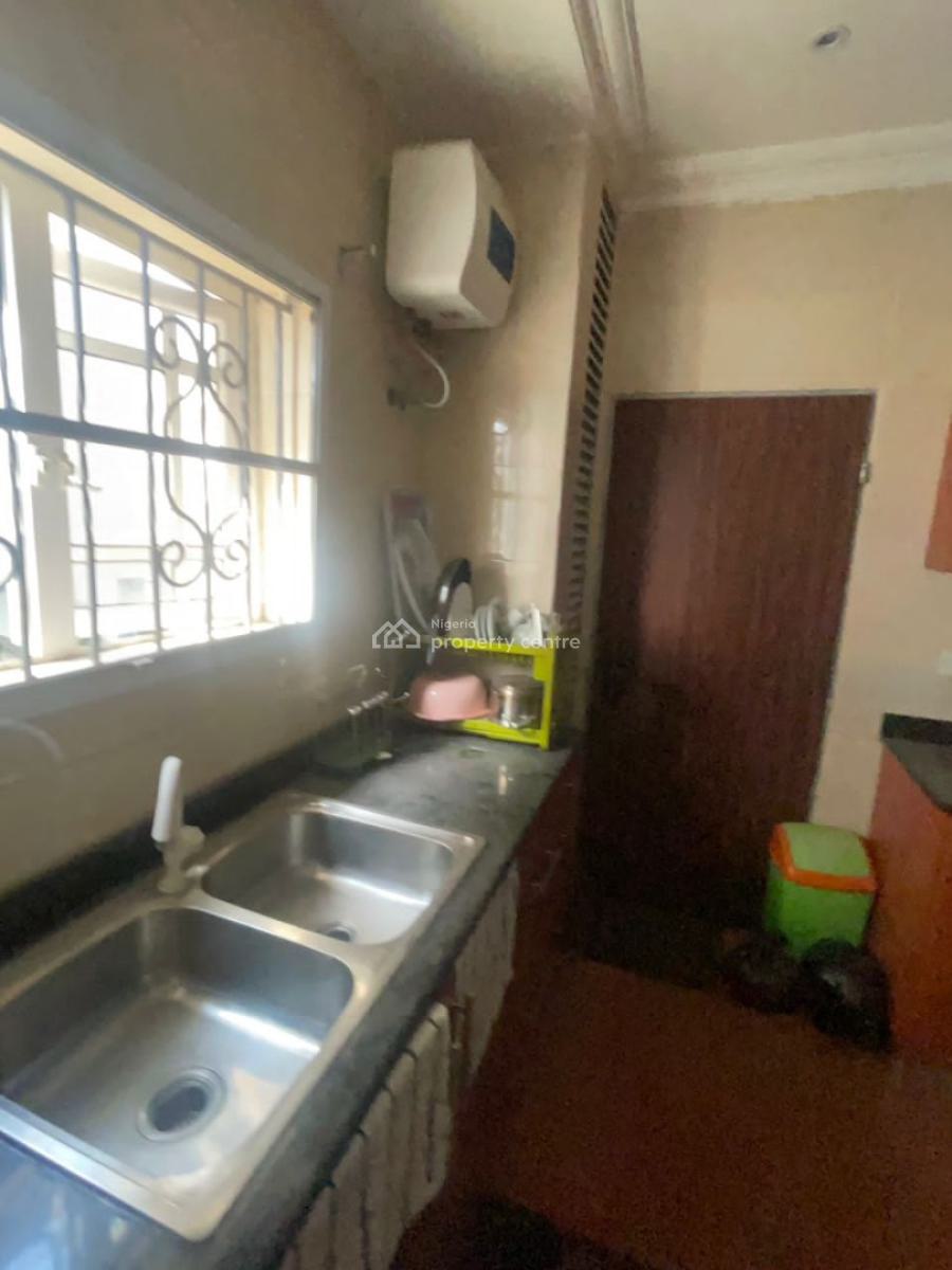 Executive Fully Furnished 3 Bedroom Apartment, By Pinnacle Filling Station Lekki Right, Lekki Phase 1, Lekki, Lagos, Flat / Apartment for Rent