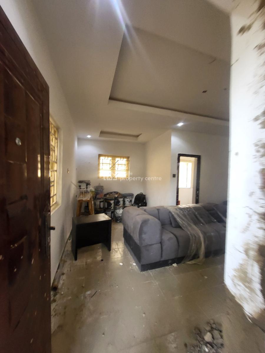 Luxurious Massive 1 Bedroom Flat, By American International School, Durumi, Abuja, Mini Flat (room and Parlour) for Rent