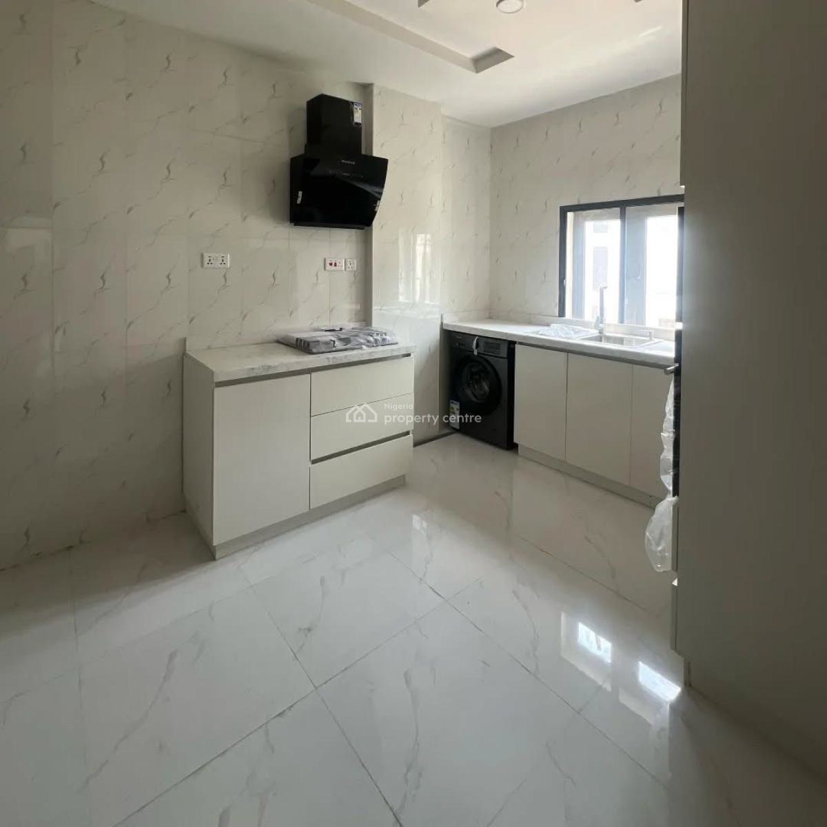 Beautifully Built 1 Bedroom Apartment with Pool,gym &elevator, Ikoyi, Lagos, Mini Flat (room and Parlour) for Rent