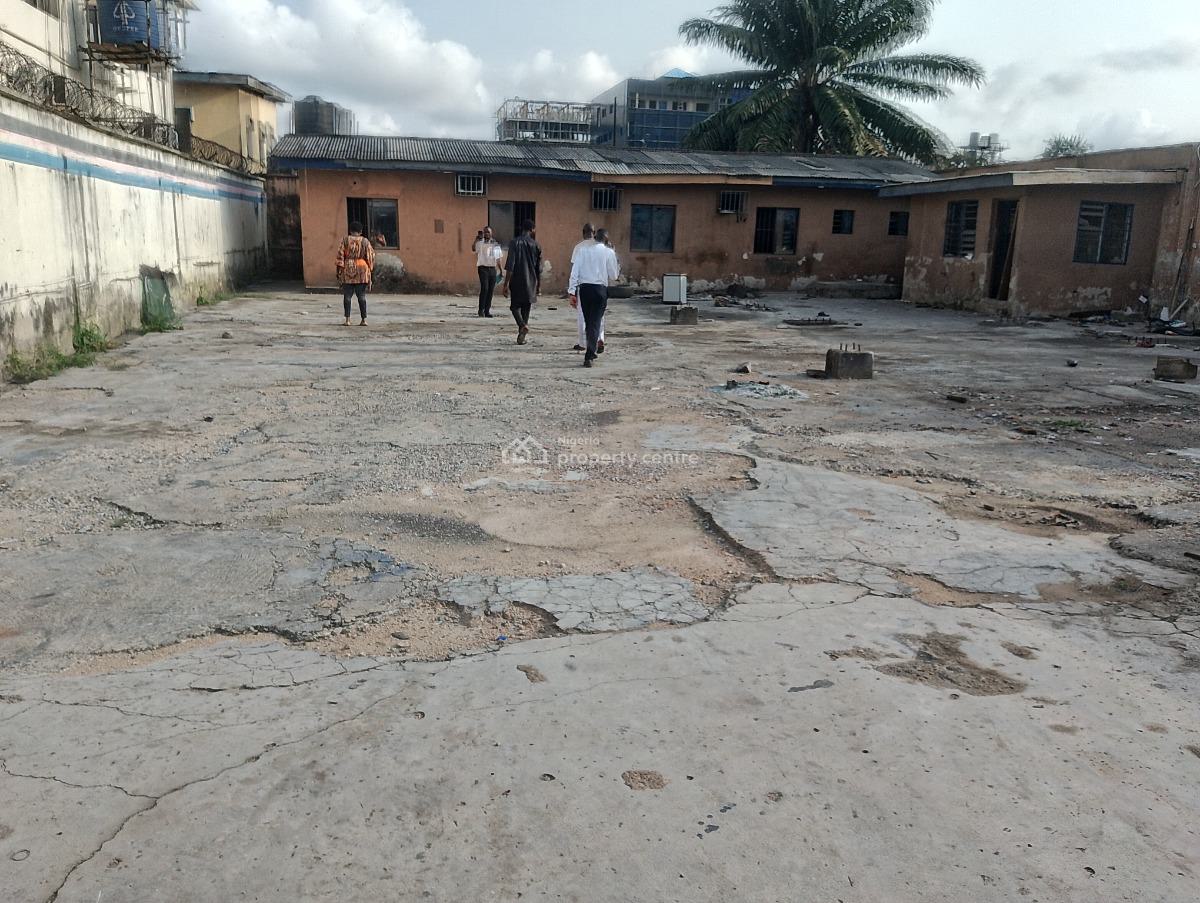 Empty Land on 650sqm with 3rooms for Bar and Longunes, Agidingbi, Ikeja, Lagos, Land for Rent