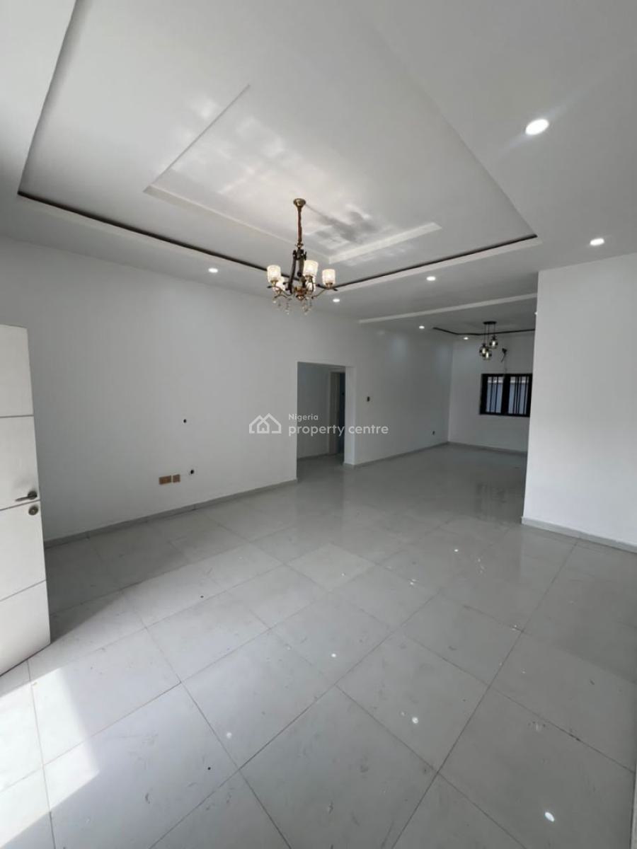 Spacious Massive Luxury 2 Bedroom Flat Apartment, Secure Estate Blenco Ilasan Ikate Lagos, Lekki, Lagos, Flat / Apartment for Rent