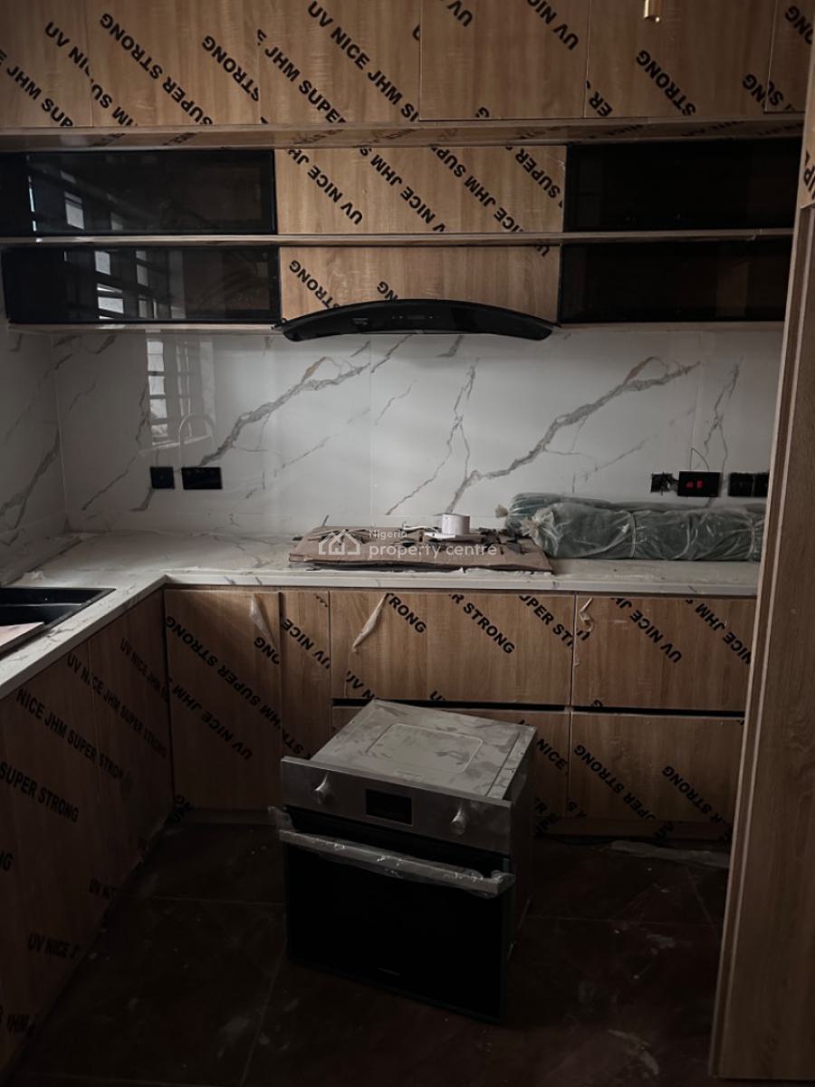 Beautiful Smart Duplex, Main Lekki Phase 1, Lekki Phase 1, Lekki, Lagos, Terraced Duplex for Sale