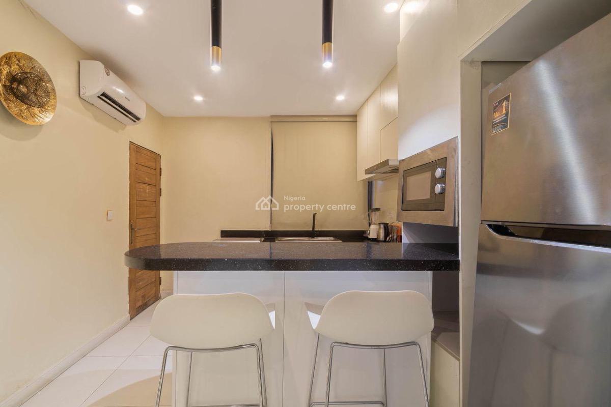 2 Bedroom Luxury Maisonette with Ps5, Lekki Phase 1, Lekki, Lagos, Flat / Apartment Short Let