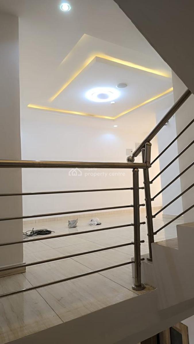 Exquisitely Spacious 4 Bedroom Terrace Duplex Plus Bq, in a Well Devel, Surulere, Lagos, Terraced Duplex for Sale