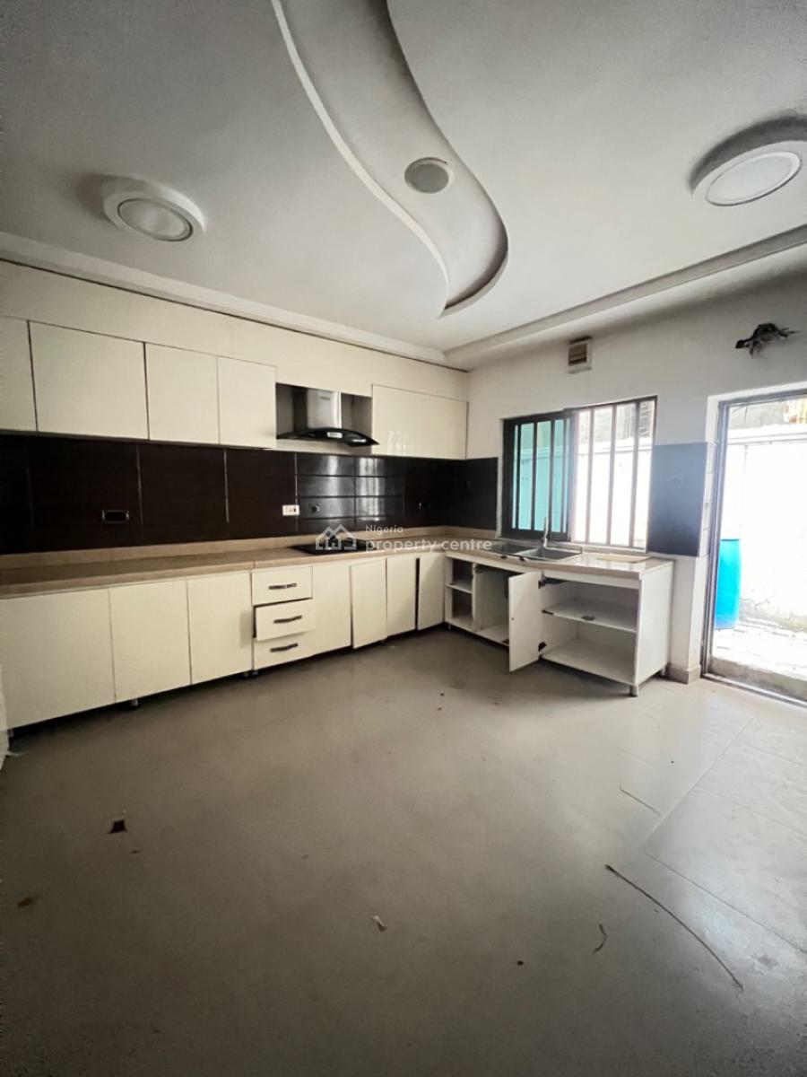 Newly Out 3 Bedroom Apartment, Orchid Road, Lekki, Lagos, Flat / Apartment for Rent