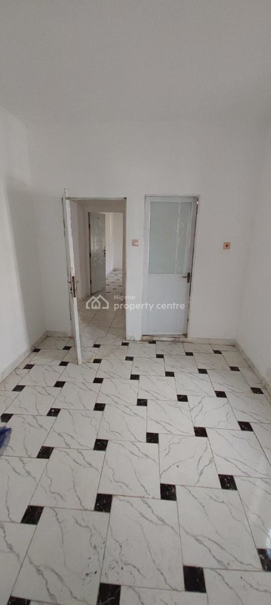 Newly Renovated 2 Bedroom Flat, Osapa London, Osapa, Lekki, Lagos, Flat / Apartment for Rent