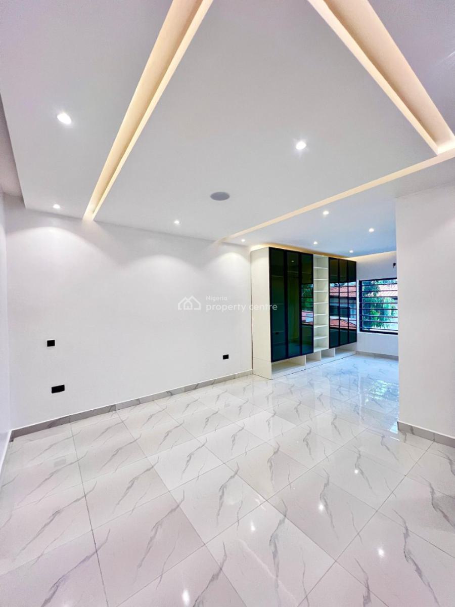 Luxury and Spacious 3-bedroom Apartment with Bq and Elevator, Thoughfuly Finished Serviced Apartment, Lekki Phase 1, Lekki, Lagos, Block of Flats for Sale