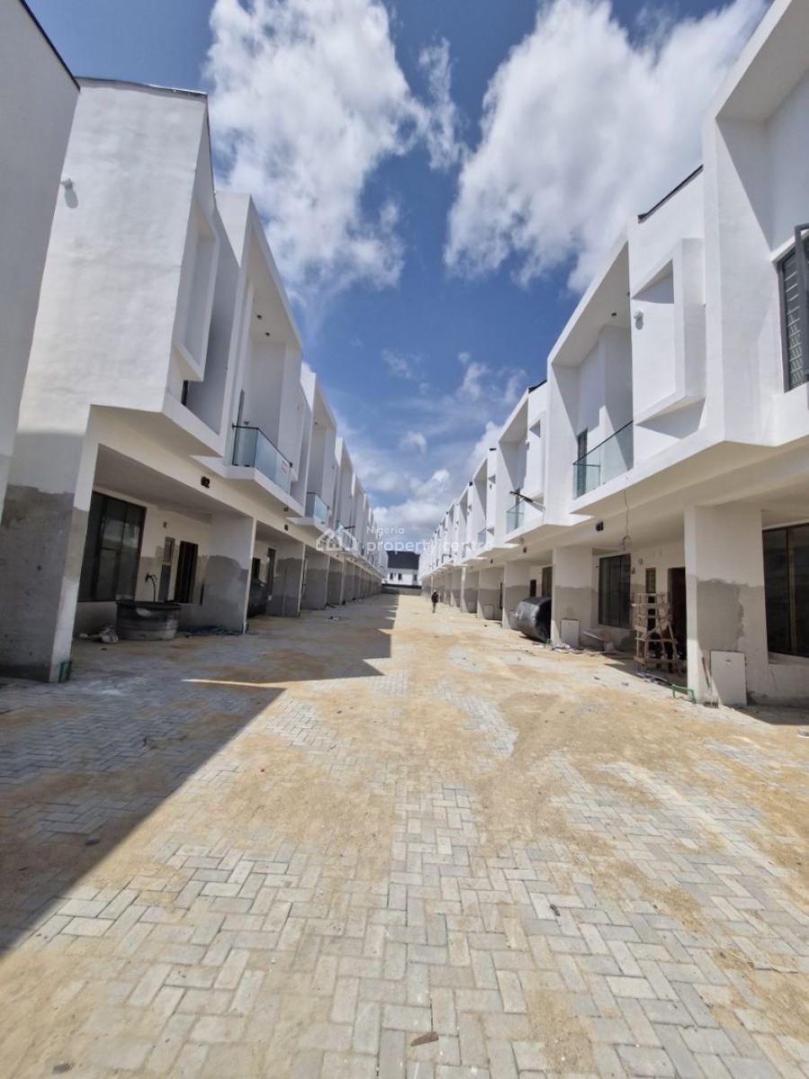Luxury 4bedroom, Ikota, Lekki, Lagos, Terraced Duplex for Sale