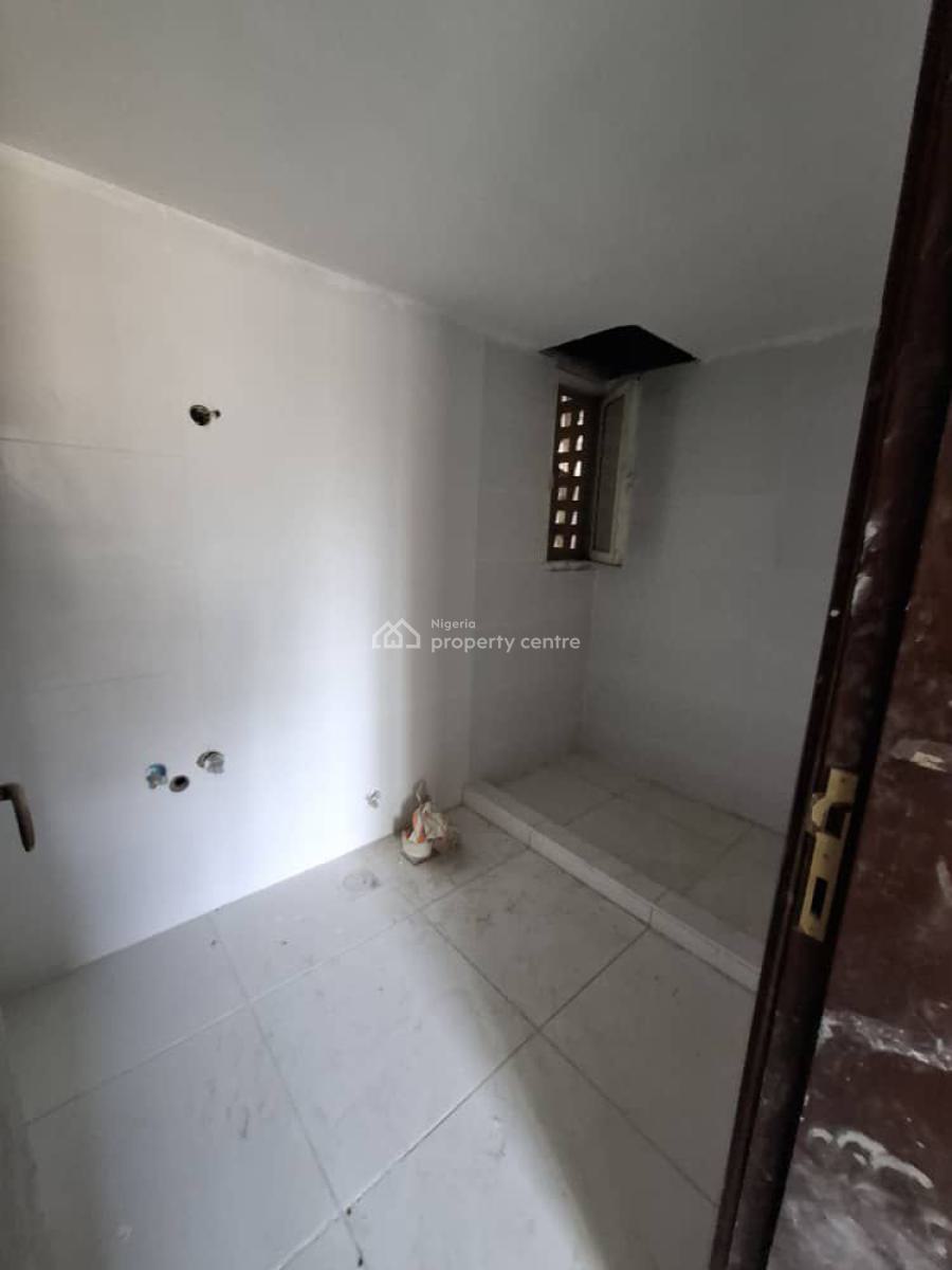 3 Bedroom Flat with Bq (ground Floor)*, Glovers Road, Ikoyi, Lagos, Flat / Apartment for Rent