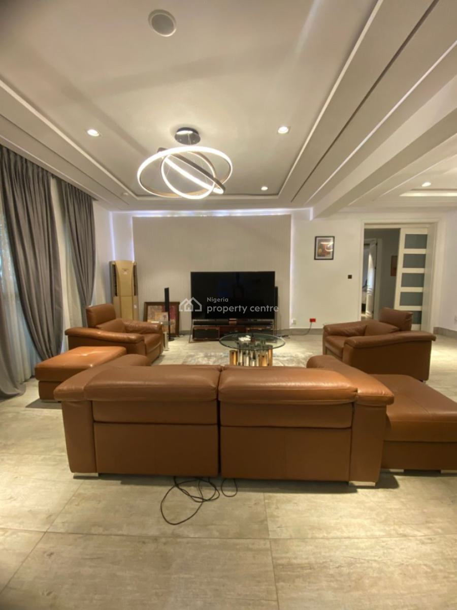 Lovely Three Bedroom Flat with Bq., Old Ikoyi, Ikoyi, Lagos, Flat / Apartment for Rent