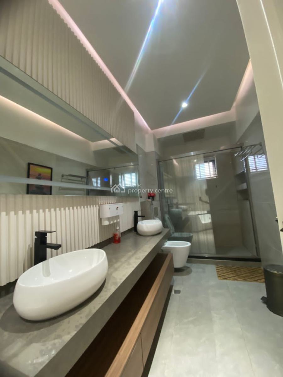 Lovely Three Bedroom Flat with Bq., Old Ikoyi, Ikoyi, Lagos, Flat / Apartment for Rent