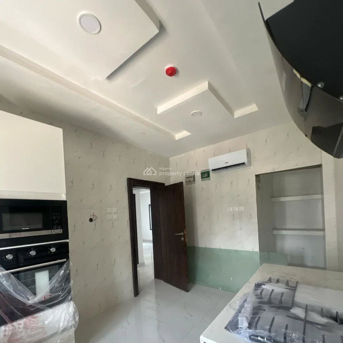 1bedroom Apartment with Swimming Pool, Gym & Elevator, Ikoyi, Lagos, Flat / Apartment for Rent