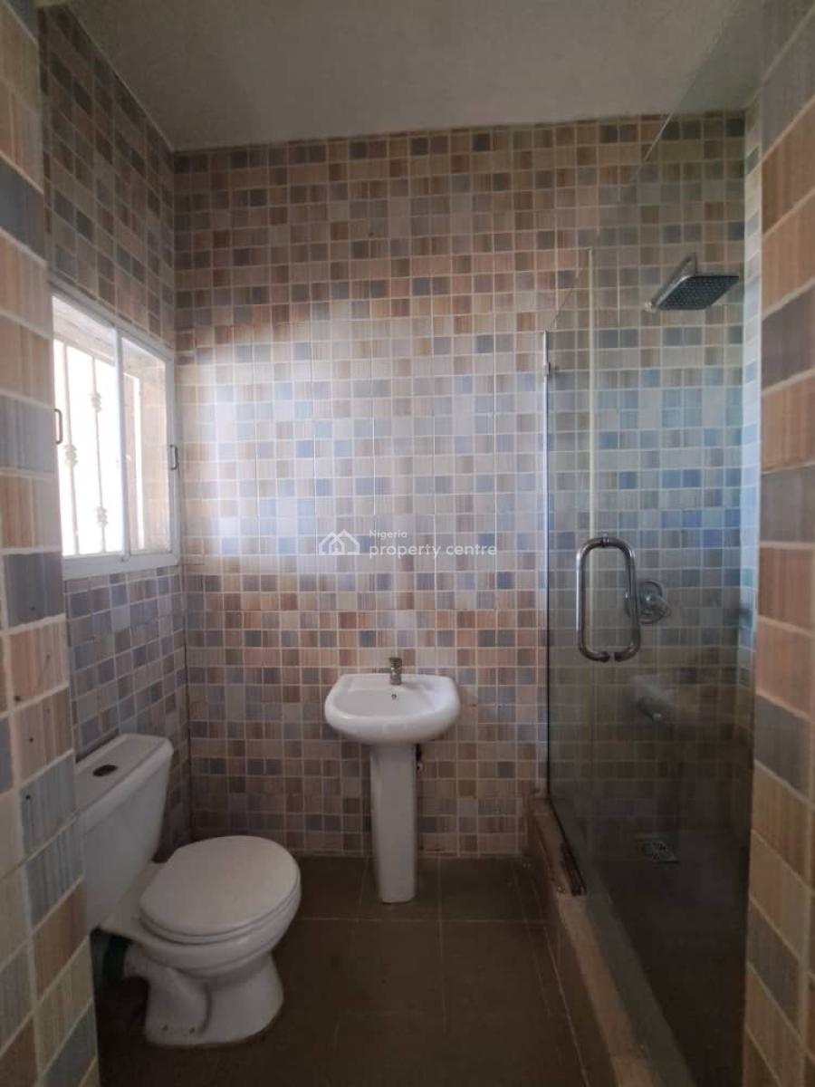 Very Spacious 3bedroom Apartment Upstairs, Salem, Lekki, Lagos, Flat / Apartment for Rent