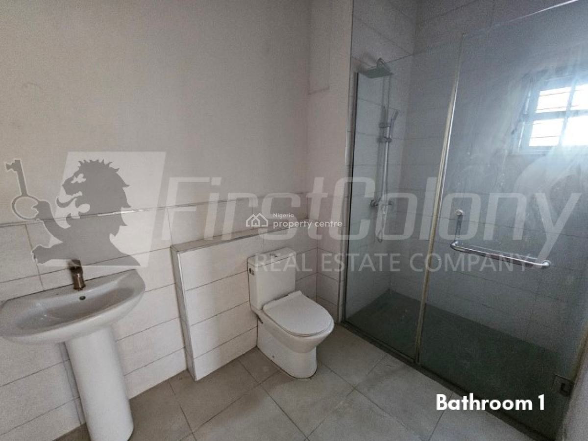 Well Maintained Opulent 4 Bedroom Terraced House (partly Serviced), Lekki Phase 1, Lekki, Lagos, Terraced Duplex for Sale