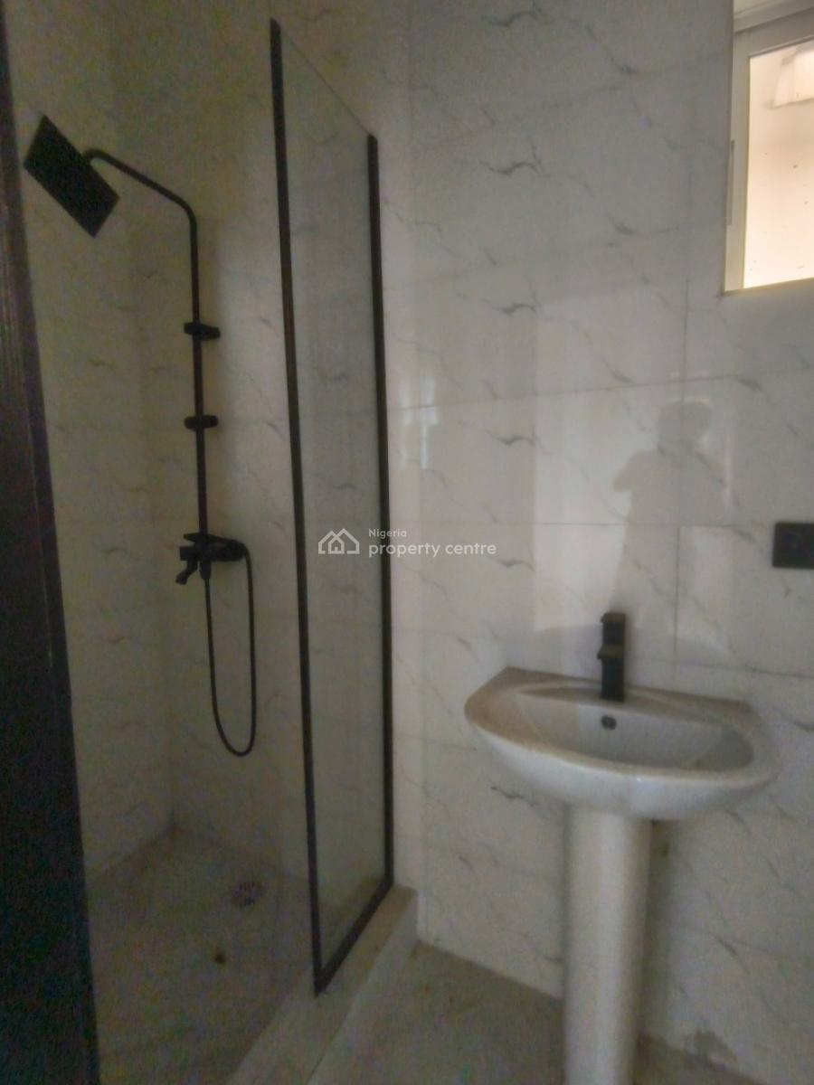 Mini Flat, Off Admiralty Way, Lekki Phase 1, Lekki, Lagos, Mini Flat (room and Parlour) for Rent