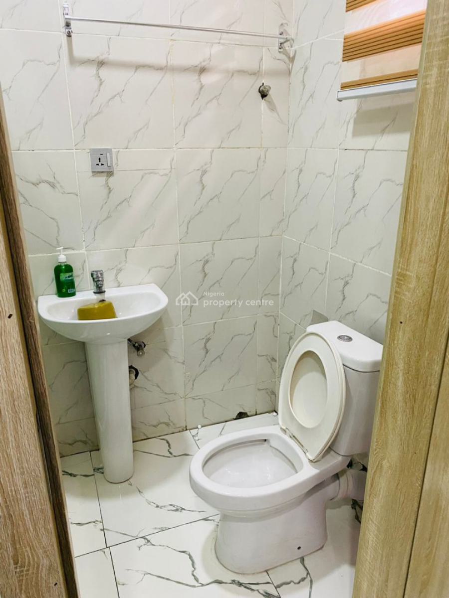 Sleek and Comfy Serviced Apartment, Chevron, Lekki Phase 2, Lekki, Lagos, Flat / Apartment Short Let