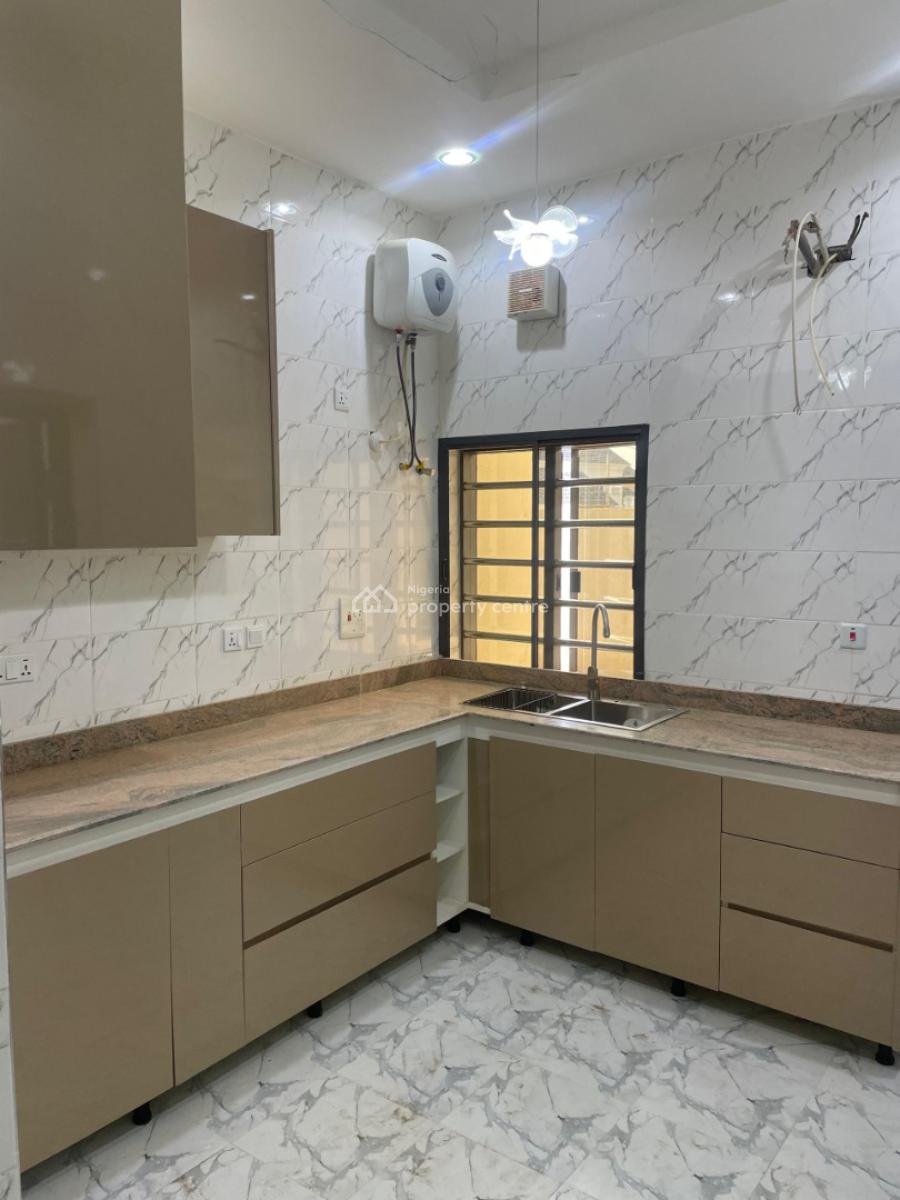 a Brand New Spacious 3bedroom Flat, Fo1 Kubwa. Access Road Is Tarred (video of The Apartment Is Attached), Kubwa, Abuja, Flat / Apartment for Rent