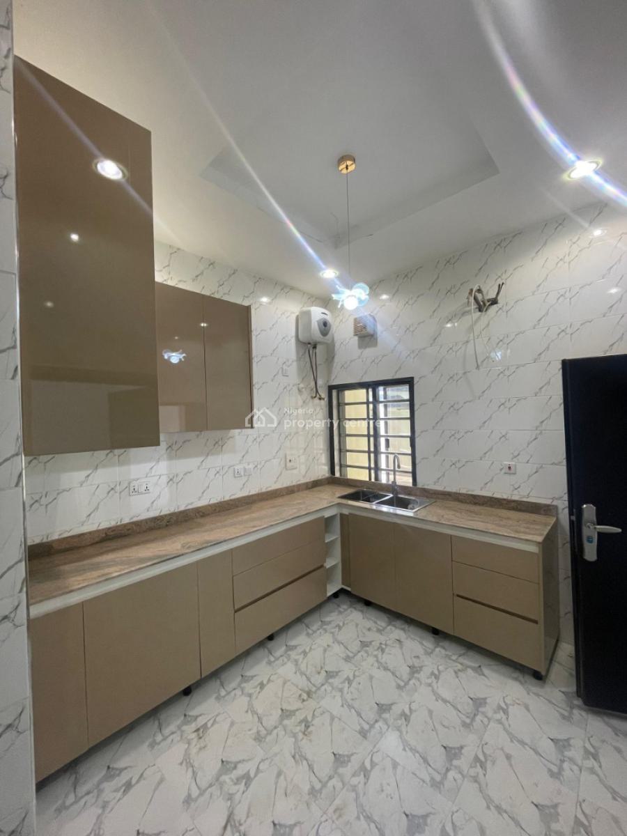 a Brand New Spacious 3bedroom Flat, Fo1 Kubwa. Access Road Is Tarred (video of The Apartment Is Attached), Kubwa, Abuja, Flat / Apartment for Rent