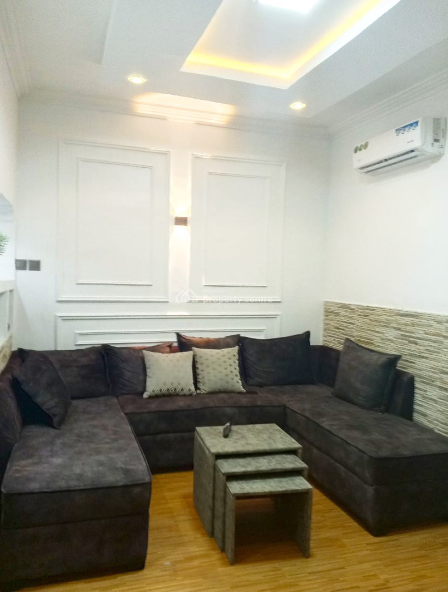 Miniflat Upstairs in a Cool Area, Awolowo Road, Ikoyi, Lagos, Mini Flat (room and Parlour) Short Let
