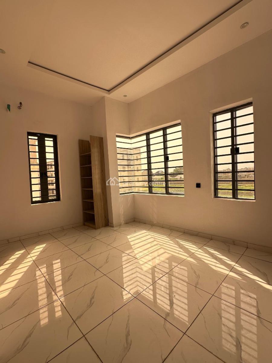 Price Friendly  5 Bedroom Fully-detached Duplex with Pool & Bq., Abraham Adesanya, Ajah, Lagos, Detached Duplex for Sale