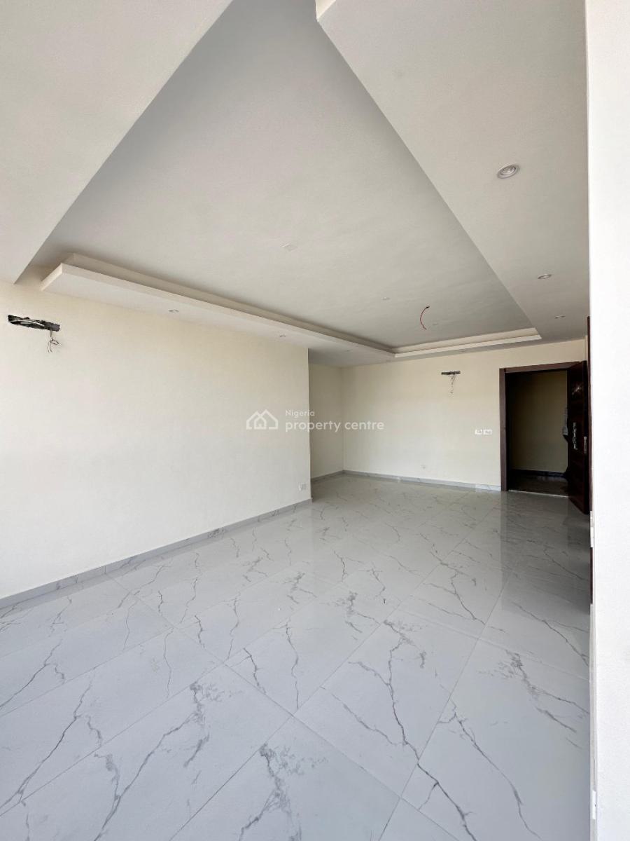 Aesthetically Pleasing 3 Bed Apartment Maisonette Suitable to Invest I, Victoria Island (vi), Lagos, Flat / Apartment for Sale