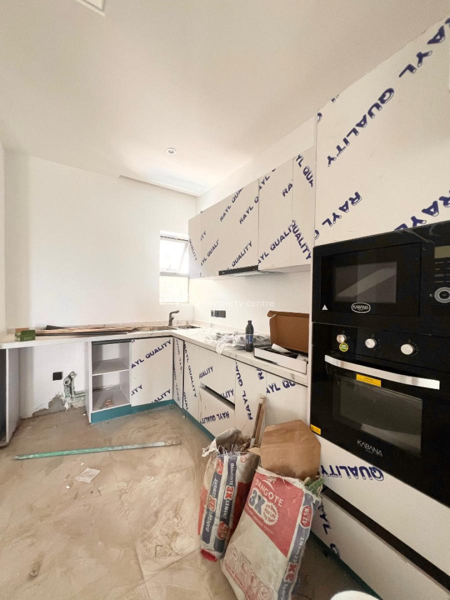 Contemporary 2 Bedroom Penthouse, Lekki Phase 1, Lekki, Lagos, Terraced Duplex for Sale