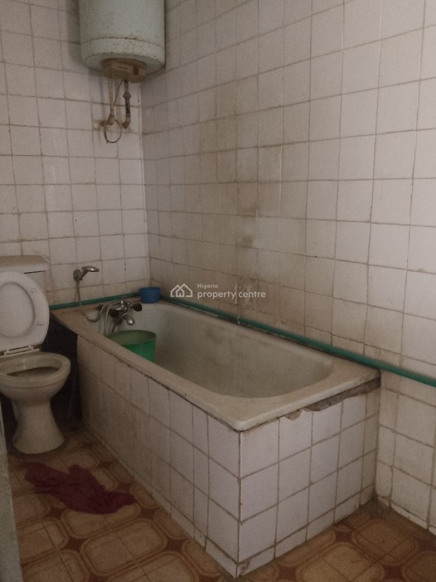 4 Bedroom Semi Detached House, Gowon Estate, Egbeda, Alimosho, Lagos, Semi-detached Duplex for Sale