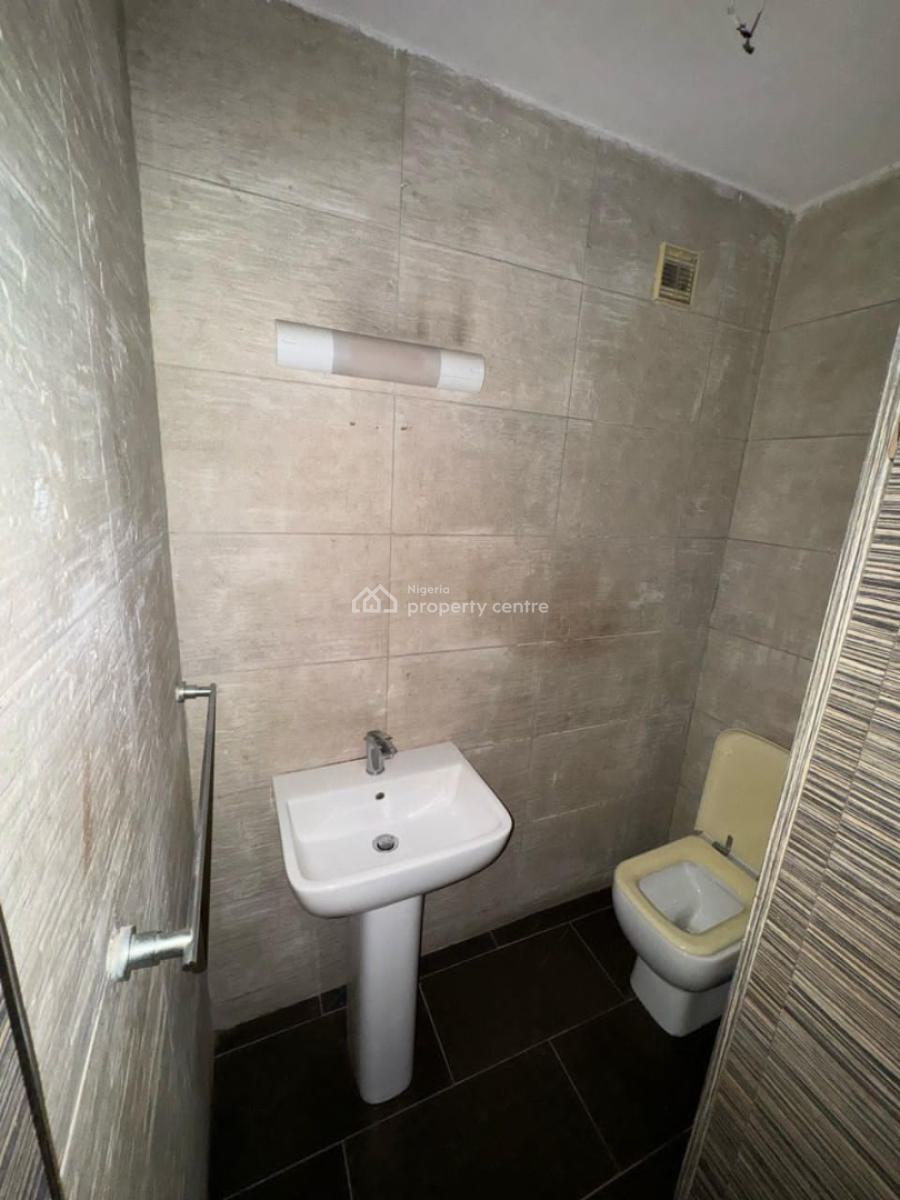 3 Bedroom Apartment with Pool & Tennis Court, Old Gra, Port Harcourt, Rivers, Flat / Apartment for Rent