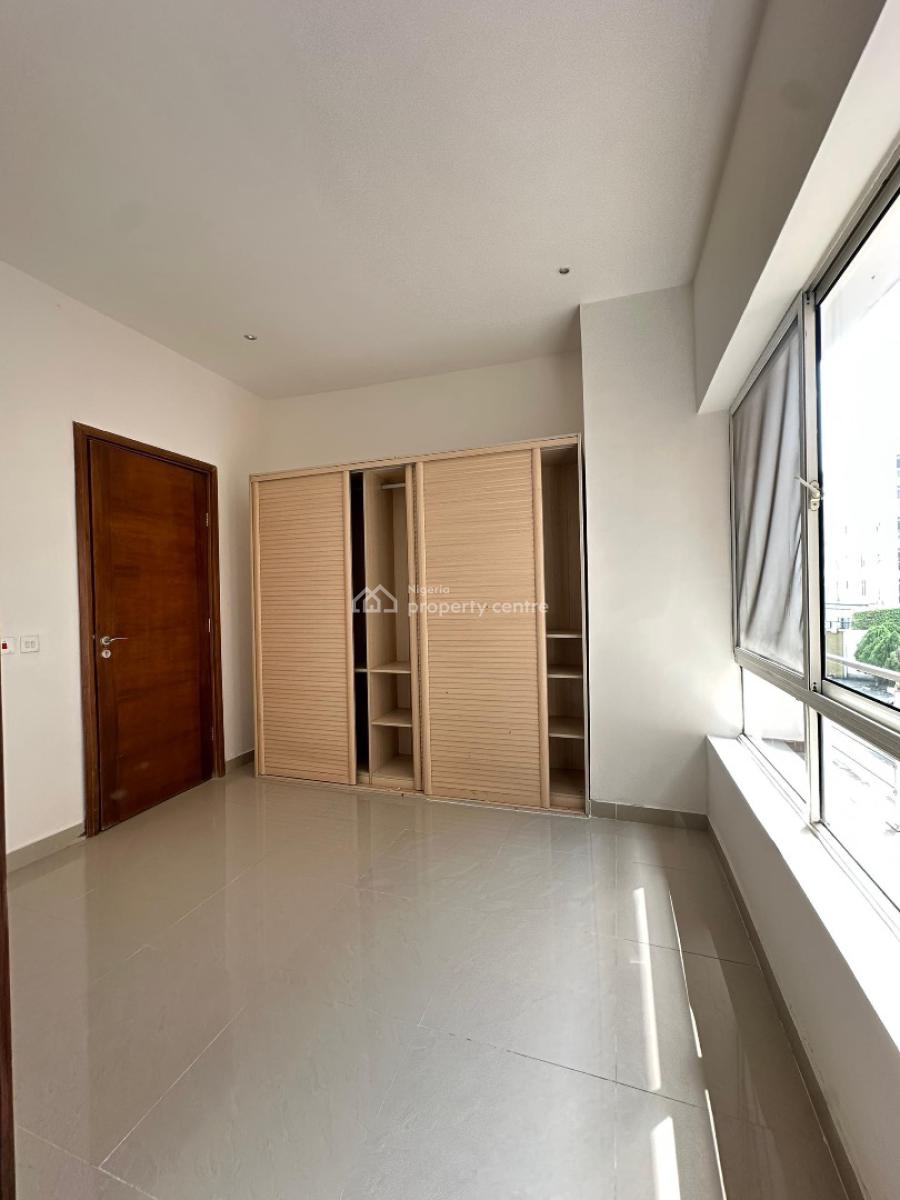 Exquisite 3bedroom Apartment with Swimming Pool and Elevator, Banana Island, Ikoyi, Lagos, Flat / Apartment for Sale