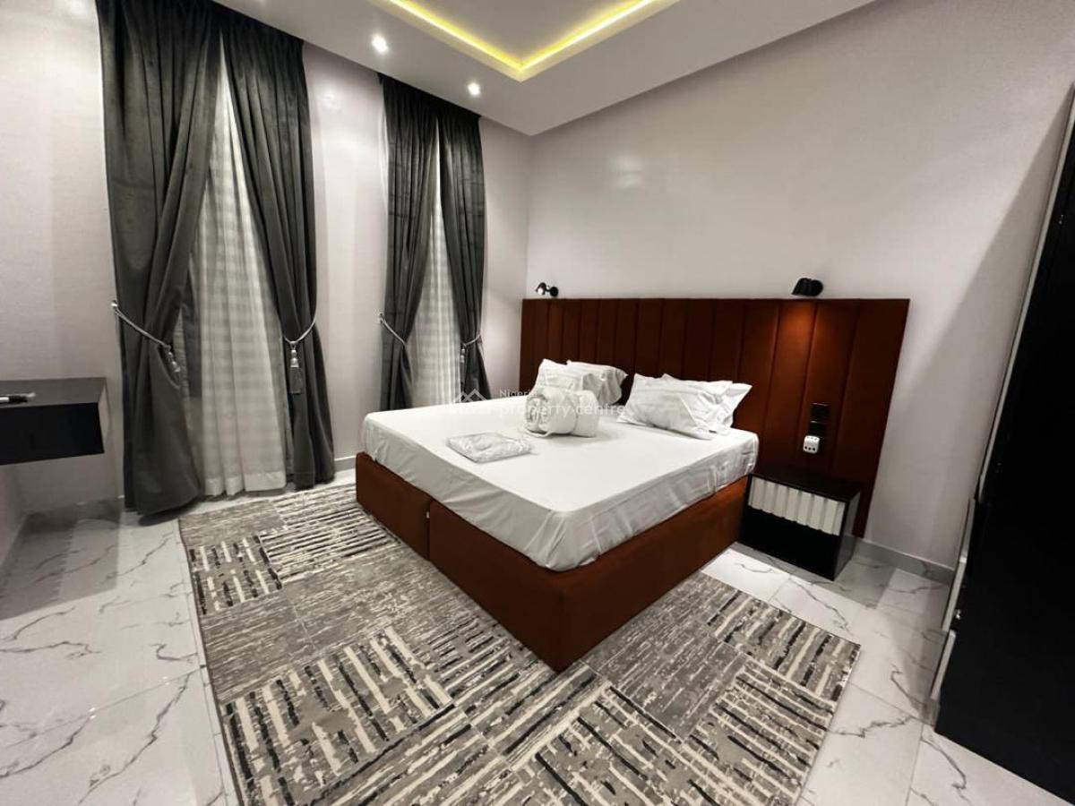 Luxury 2 Bedroom Apartment, Off Freedom Way, Lekki Phase 1, Lekki, Lagos, Flat / Apartment Short Let