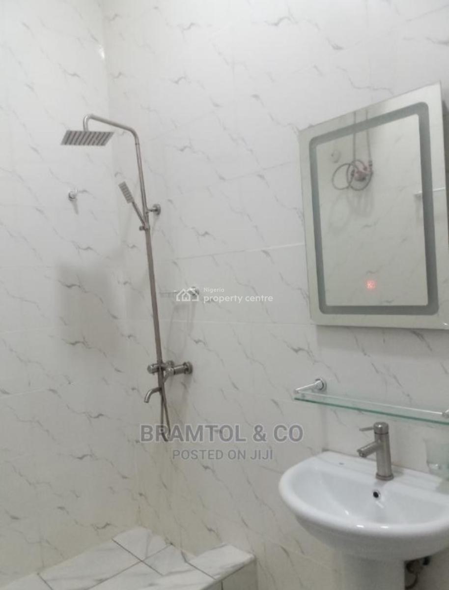 3 Bedroom Fully Detached Bungalow, Airport Road, Lugbe District, Abuja, Detached Bungalow for Sale