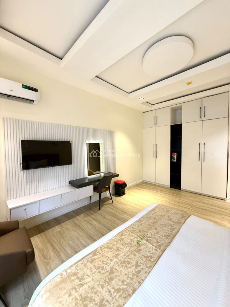 Beautiful One Bedroom Apartment, Maitama District, Abuja, Flat / Apartment Short Let