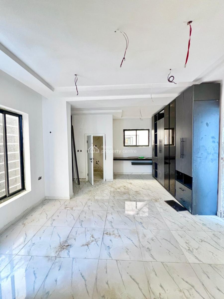 Self Compound 4 Bedroom Semi-detached Duplex with Bq, Lekki Phase1, Lekki Phase 1, Lekki, Lagos, Semi-detached Duplex for Sale