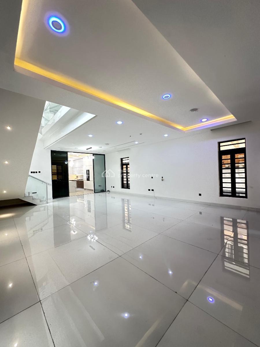 Exotic 5 Bedroom Fully Detached Duplex with Bq, Lekki Phase 1, Lekki, Lagos, Detached Duplex for Sale