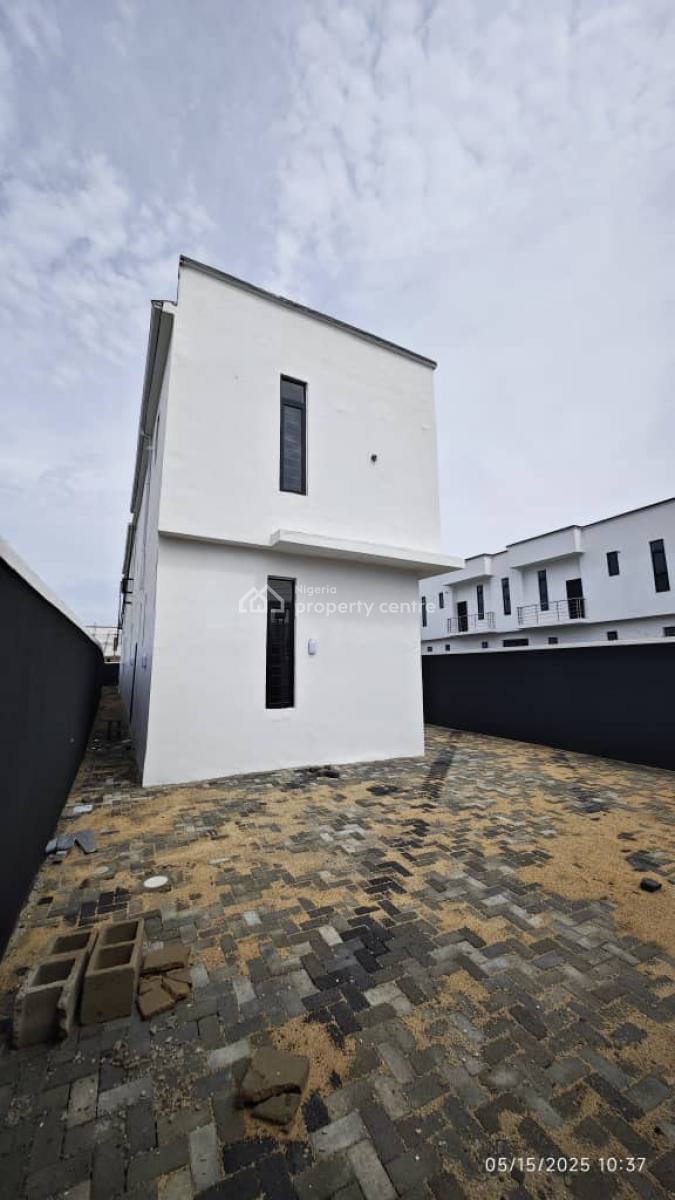 Mini Flat, Mobile Road, Ilaje, Ajah, Lagos, Mini Flat (room and Parlour) for Rent