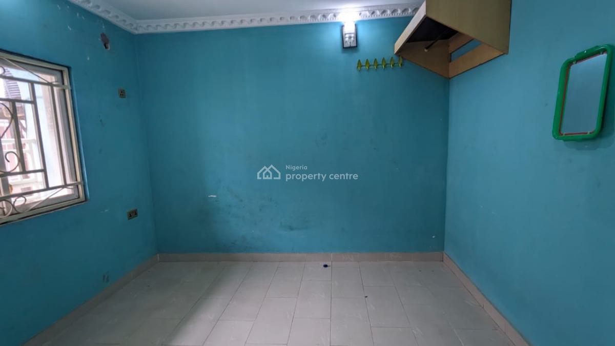 a Very Good Spacious 2 Bedroom Flat, Wuse 2, Abuja, Office Space for Rent