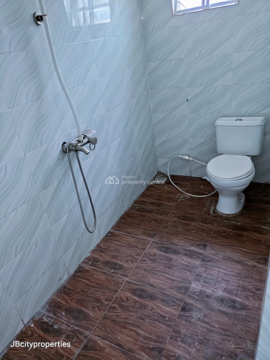 Sharp Luxury 2 Bedroom Apartment, Ogombo, Ajah, Lagos, Flat / Apartment for Rent