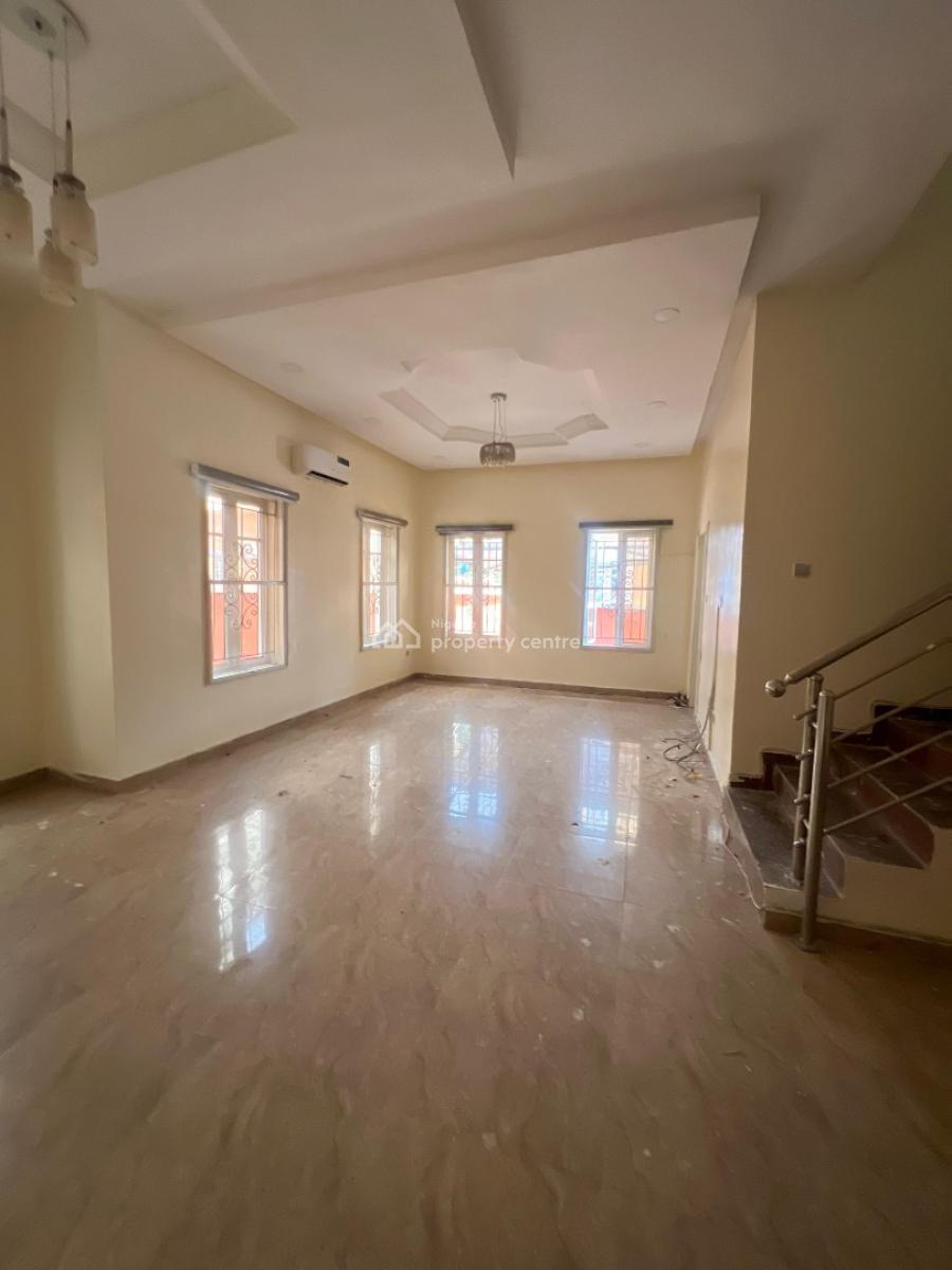 4 Bedroom Semi Detached Backhouse ,ac, Washing Machine, Refrigerator, Chevron Drive, Lekki, Lagos, Semi-detached Duplex for Rent