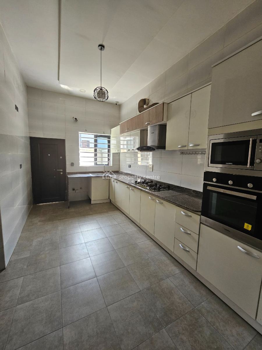 4 Bedroom Terrace Duplex with Bq (newly Renovated), Delight Estate 2, Ikota, Lekki, Lagos, House for Rent