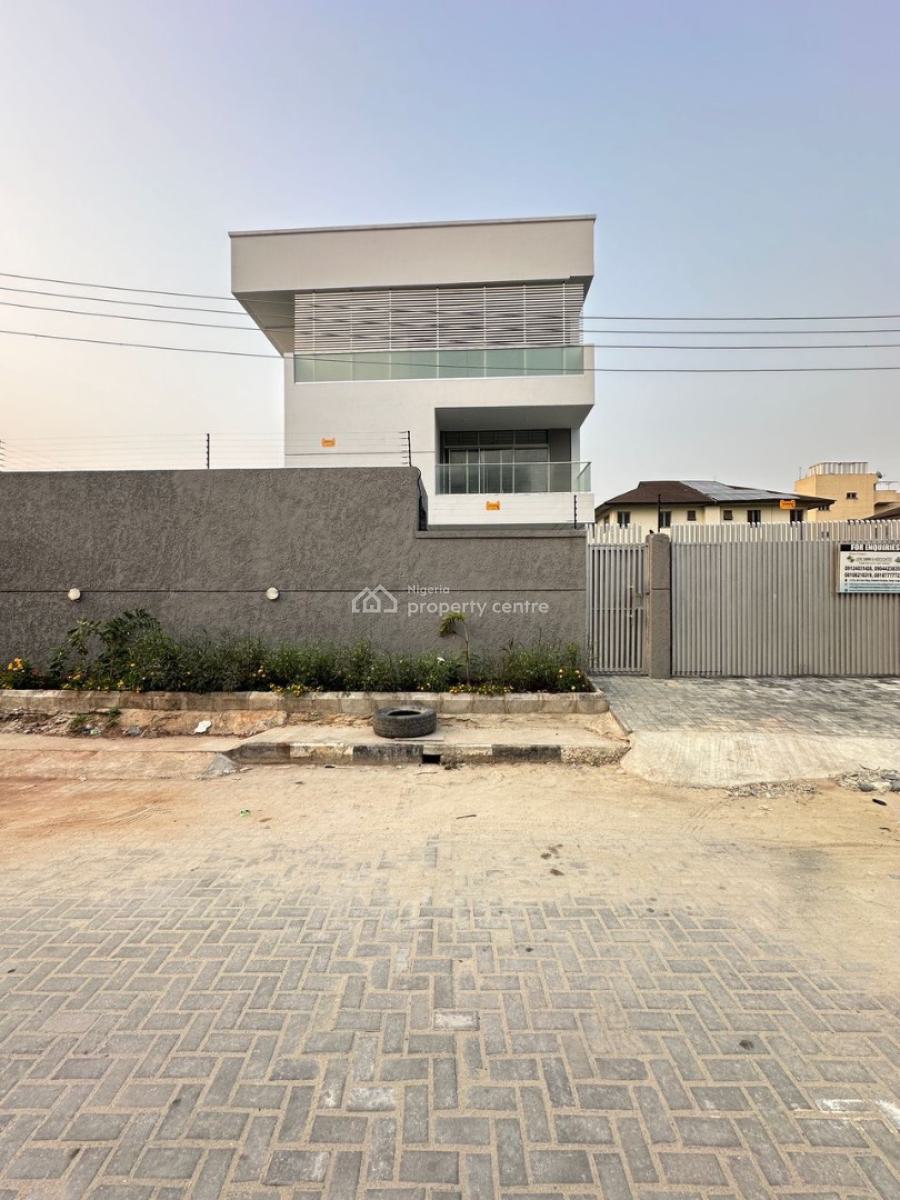 Elegantly Built 5 Bedroom Fully Detached Home with Rooftop Terrace, Lekki Phase 1, Lekki, Lagos, Detached Duplex for Sale