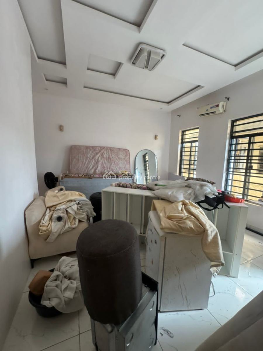Big Well Converted Studio Apartment, Ikota Villa Estate, Ikota, Lekki, Lagos, Self Contain (single Rooms) for Rent
