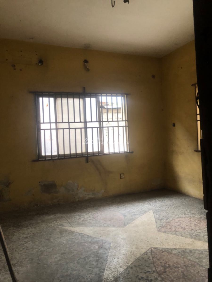 Spacious Mini Flat for Commercial Use, Off Toyin, Ikeja, Lagos, Commercial Property for Rent