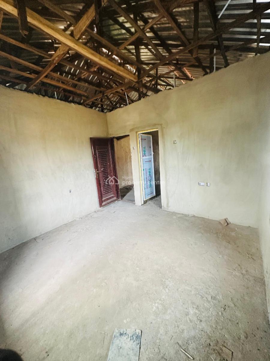 Distress 4 Units of 2 Bedrooms in a Nice and Serene Environment, Ijede, Ikorodu, Lagos, Block of Flats for Sale