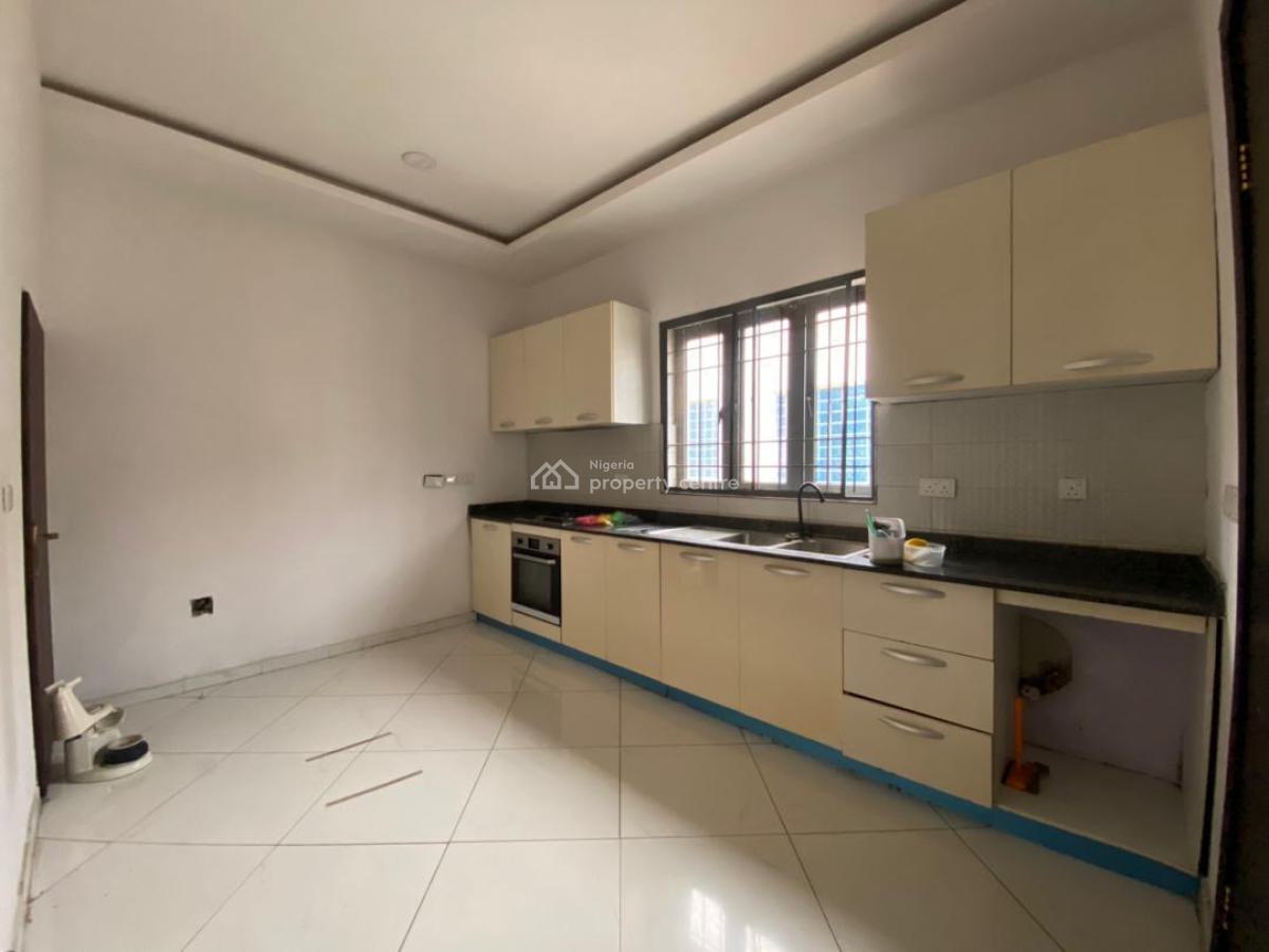 Luxury 2 Bedroom Apartment, Lekki Phase 1, Lekki, Lagos, Flat / Apartment for Rent