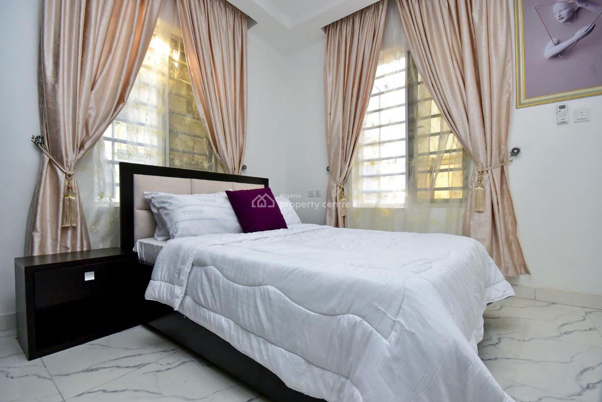 Beautiful 2 Bedrooms, Iyana Ipaja, Ipaja, Lagos, Flat / Apartment Short Let