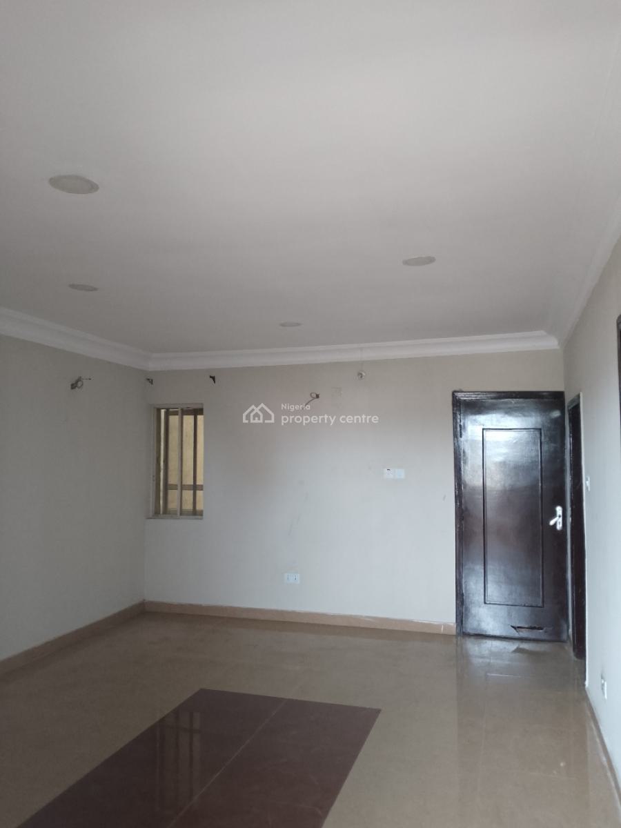 Very Spacious 4 Bedroom Semi Detached Duplex with Bq, Mobile Road, Ilaje, Ajah, Lagos, Semi-detached Duplex for Rent